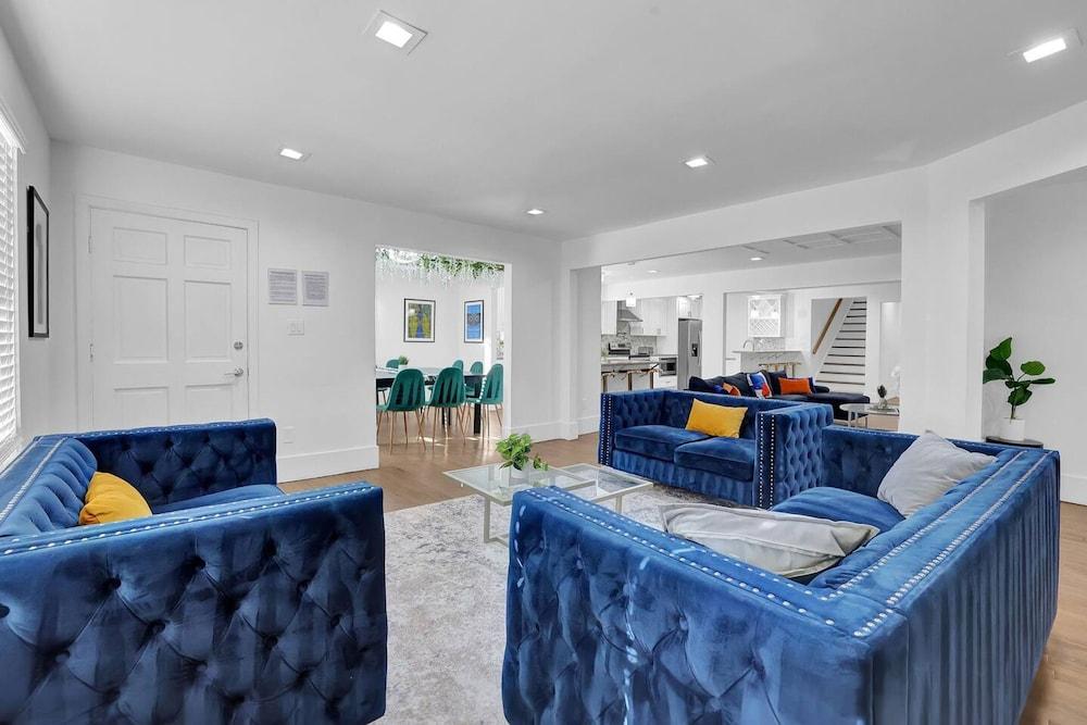 Atlanta Ivy Manor Message Now for Summer Special