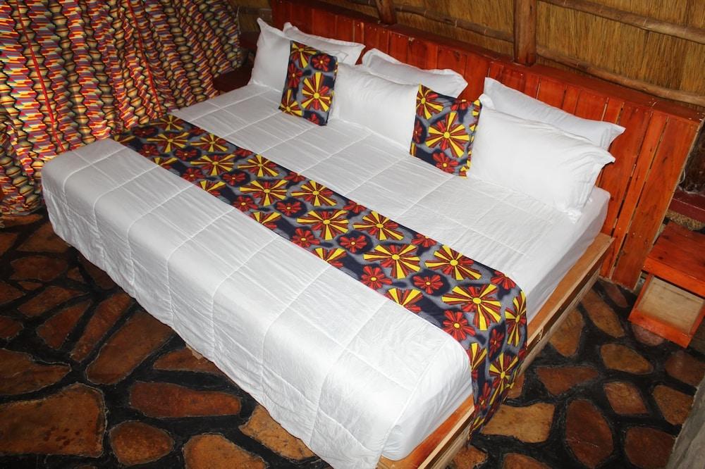 Highway 24 Lounge Masaka