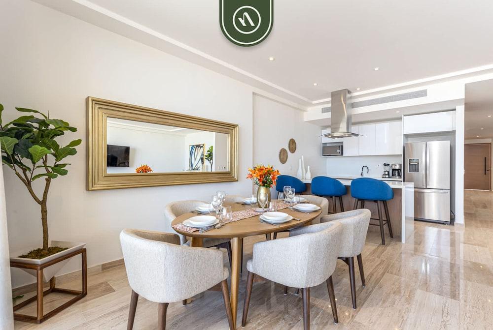 Mistiq in Cabo San Lucas BCS