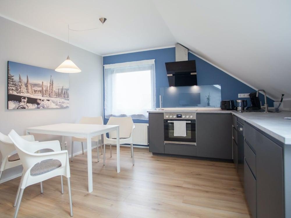 Chic Apartment in Niedersfeld Close to Hillebachsee