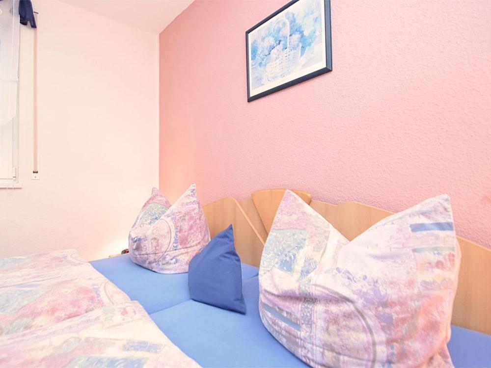 Stylish Apartment in Sohl With Terrace