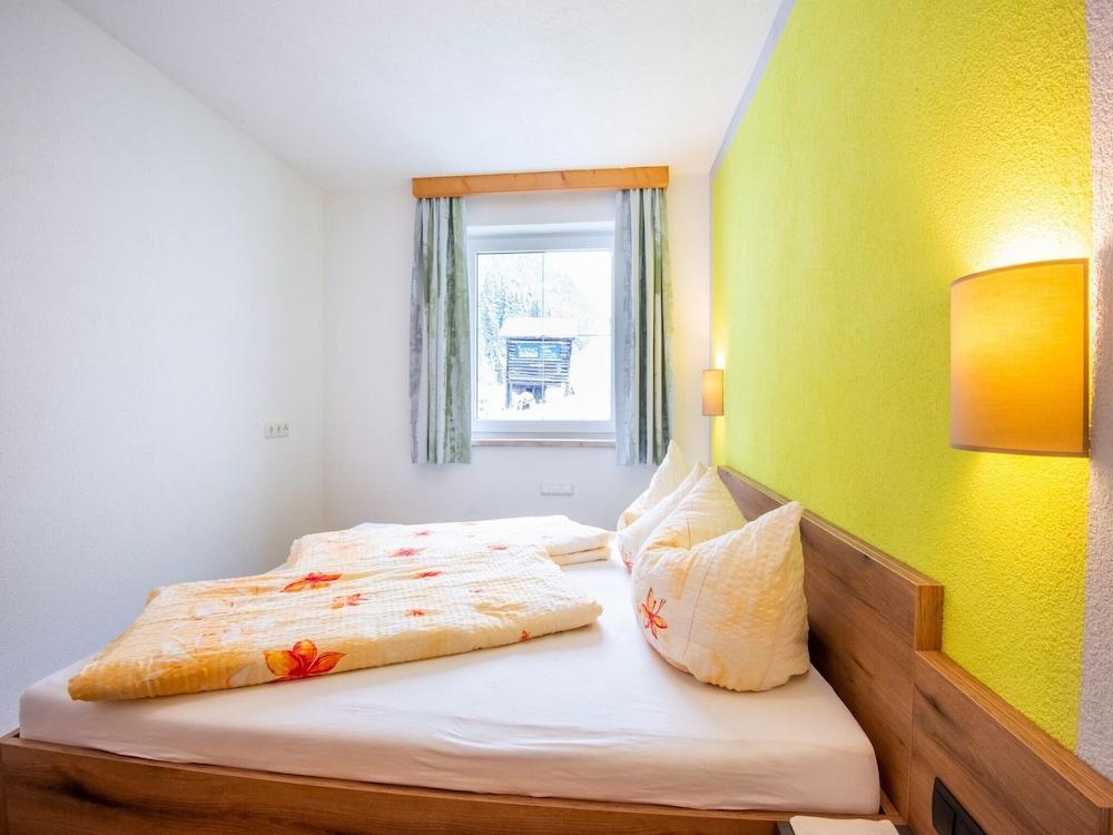 Large Holiday Apartment With Large Balcony in Kappl