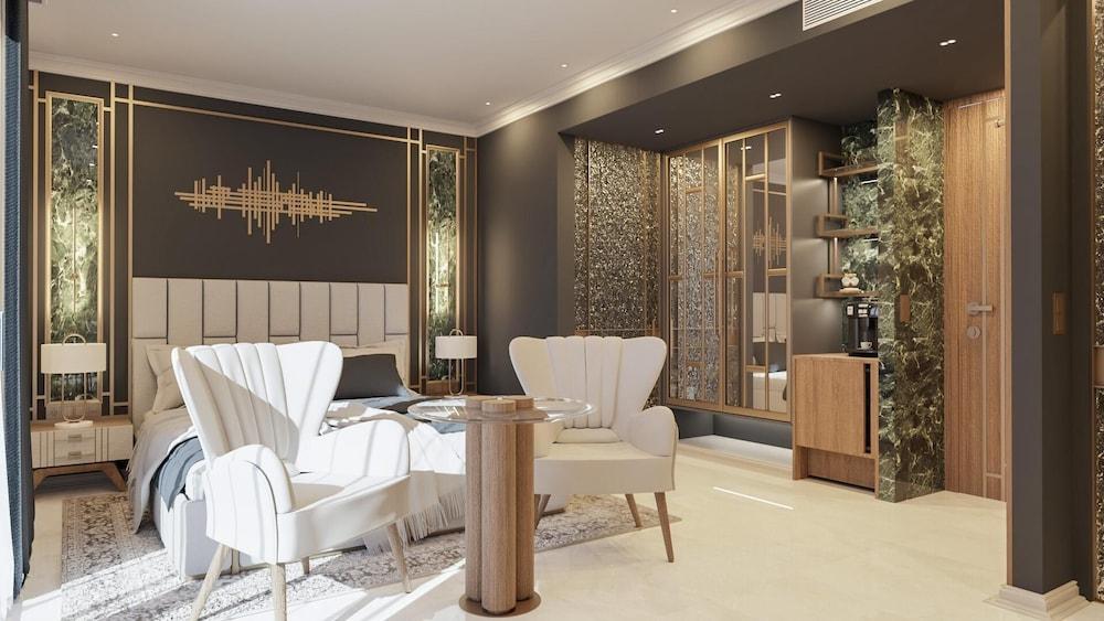 Dicosta Hotel and Spa