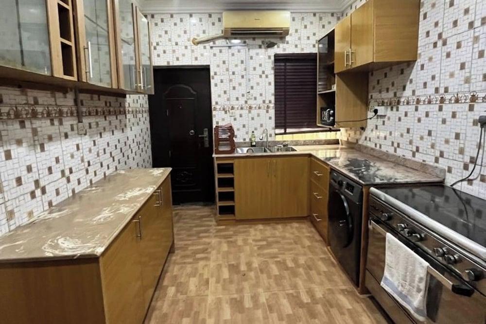 Luxe Lagos Retreat With 3 Bedrooms