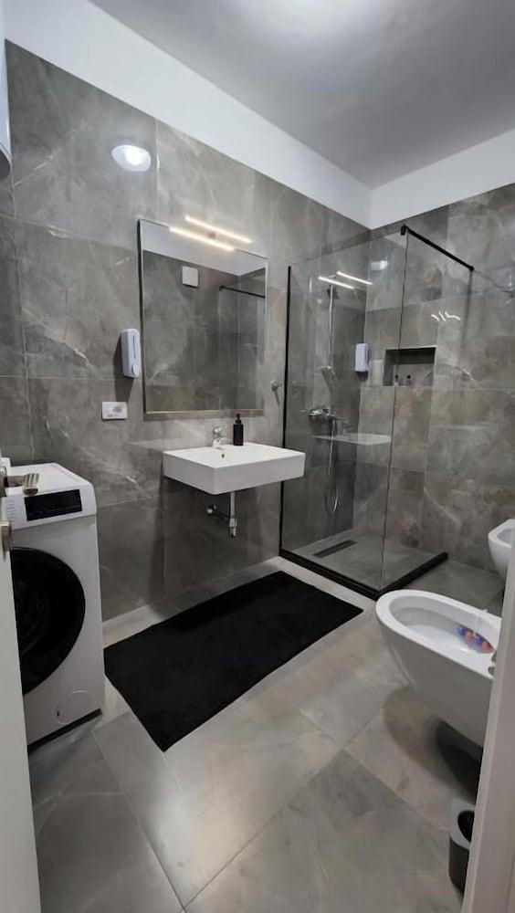 Kalpazo Tirana Mosaic