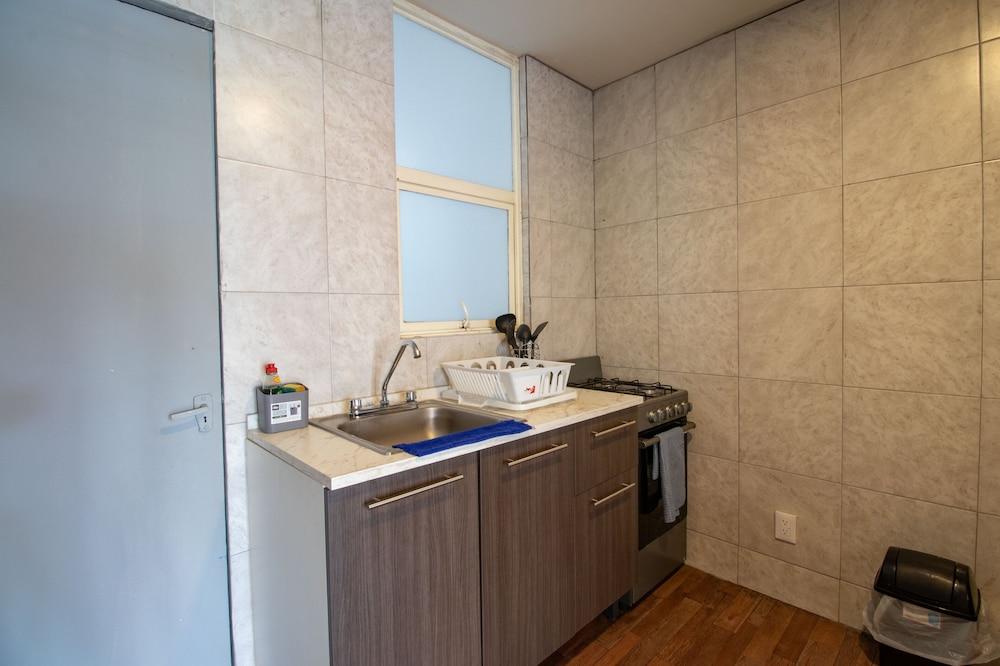 Polanco Apartment - Elevator, Parking- Sleeps 10
