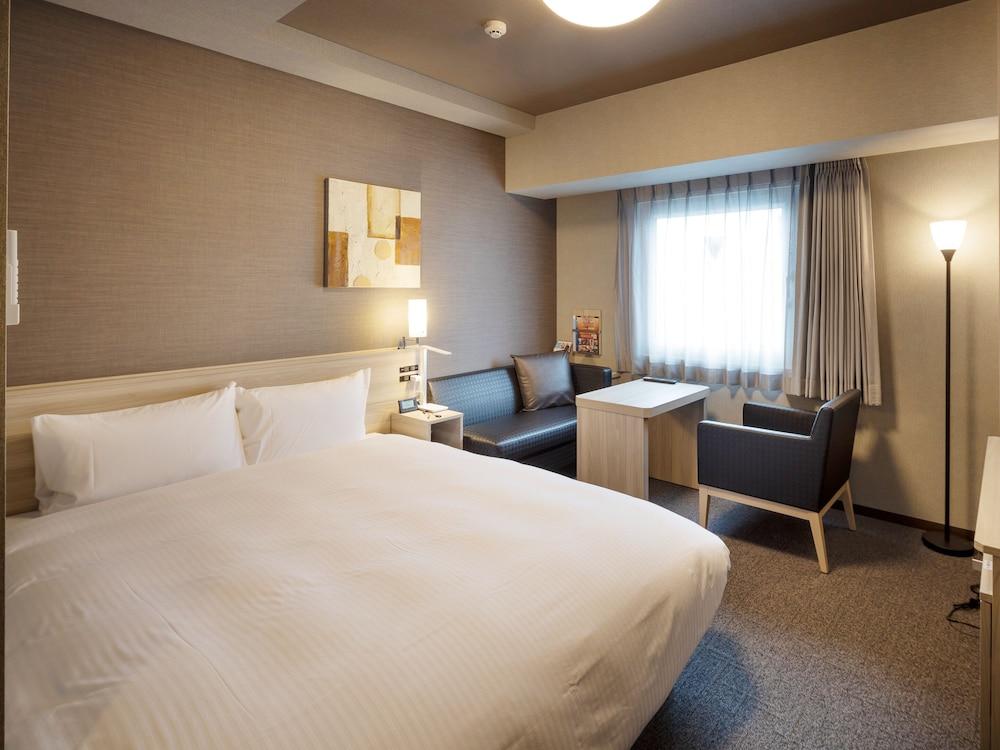 Hotel Route Inn Grand Wakayama Eki Higashiguchi