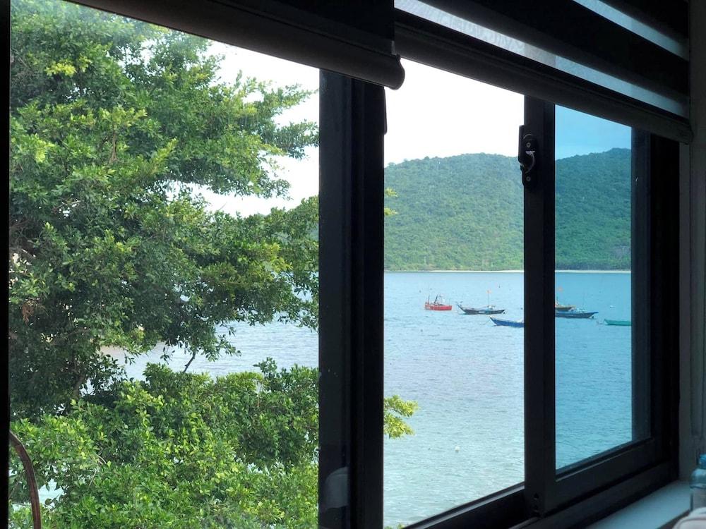 The Coral Homestay & Pub