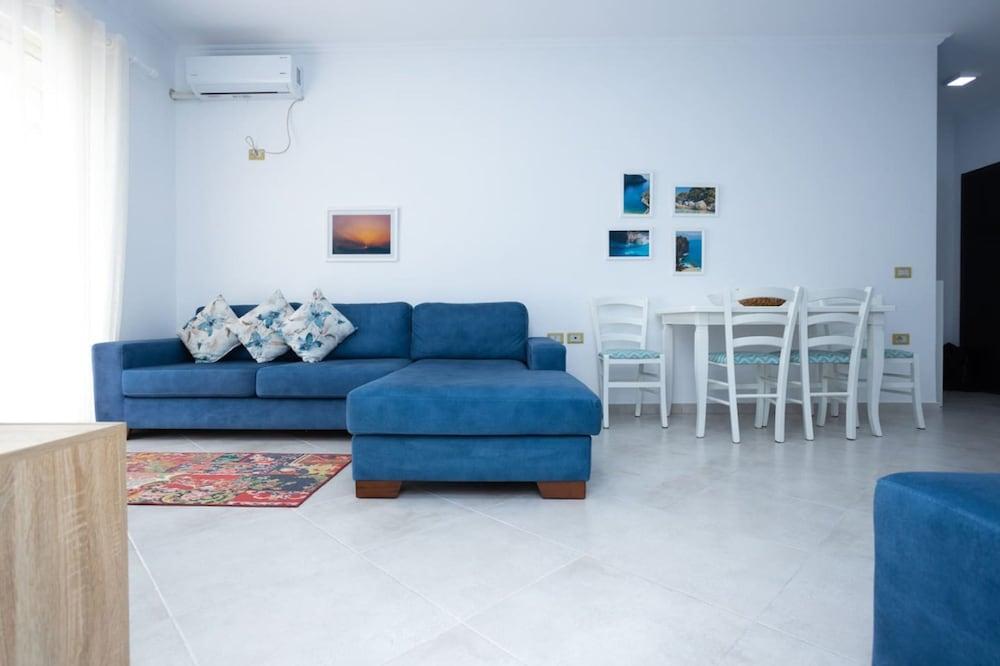 Central Seaview Apartment