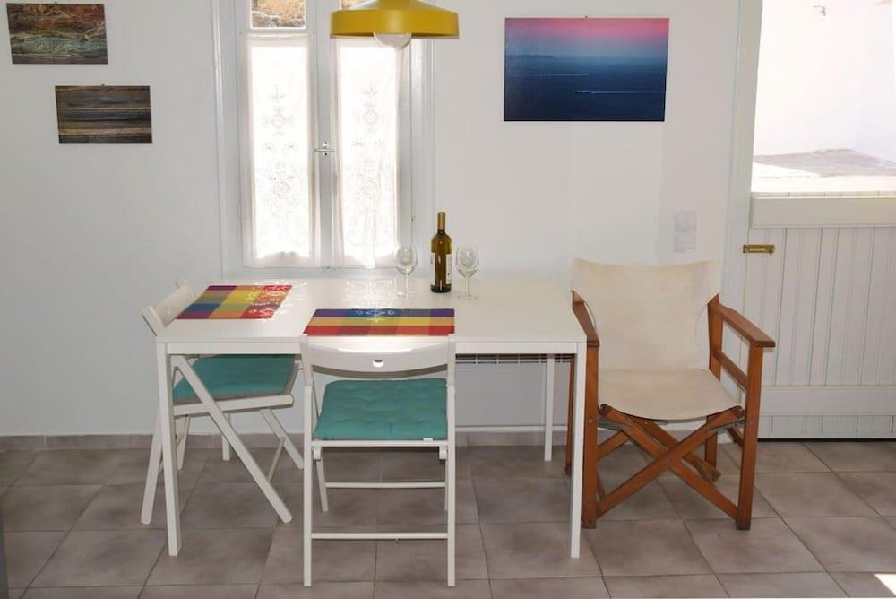 Amberi Tinos in Panormos