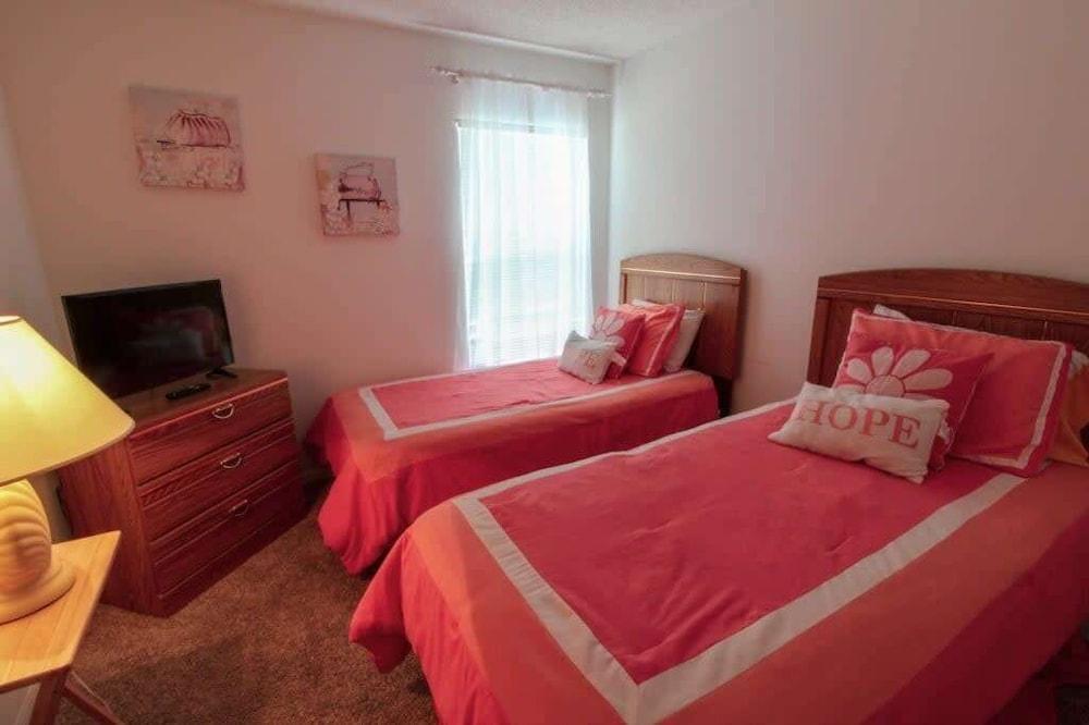 South Facing Villa - Modern Finishes