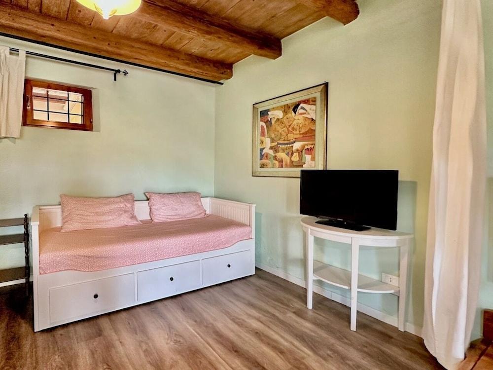 Historic House With Swimming Pool, Barbecue, gym in Senigallia - The Quercia