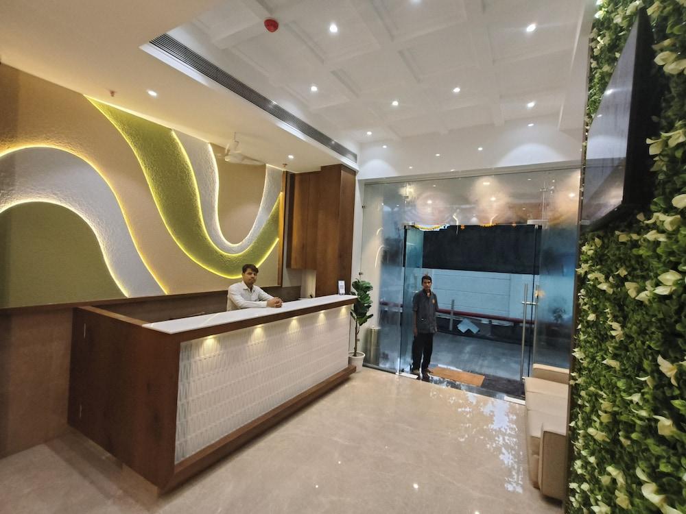 Hotel Sonesta Suites Thane