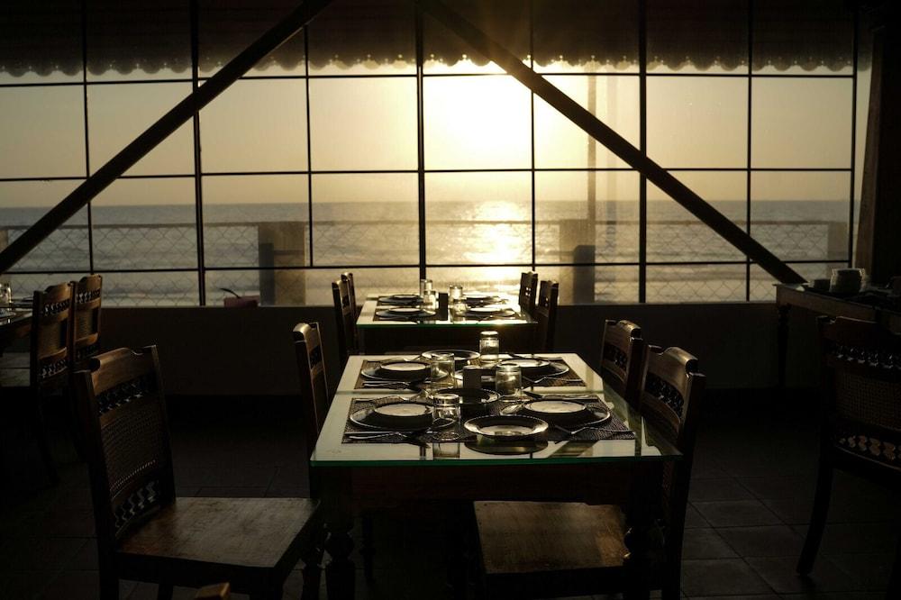 Ragas Marari Beach Villa