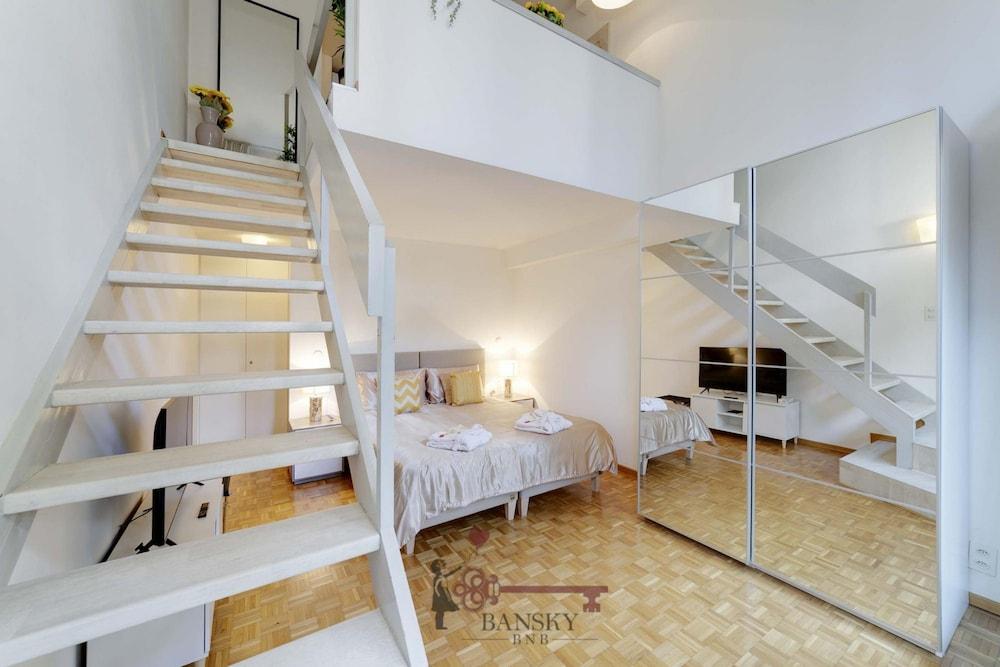 Soleil 5 Apartment With Terrace in Lugano Center