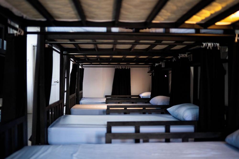 Bad Monkey Samui Hostel