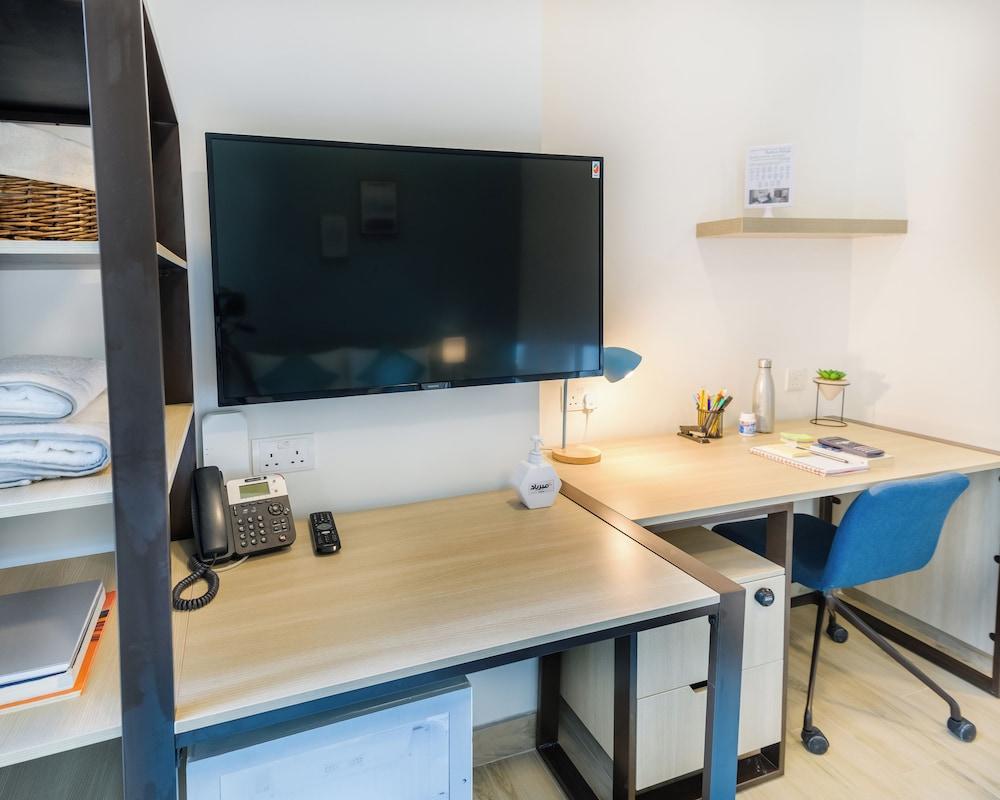 AlIskan Al Tullabi - Female Only