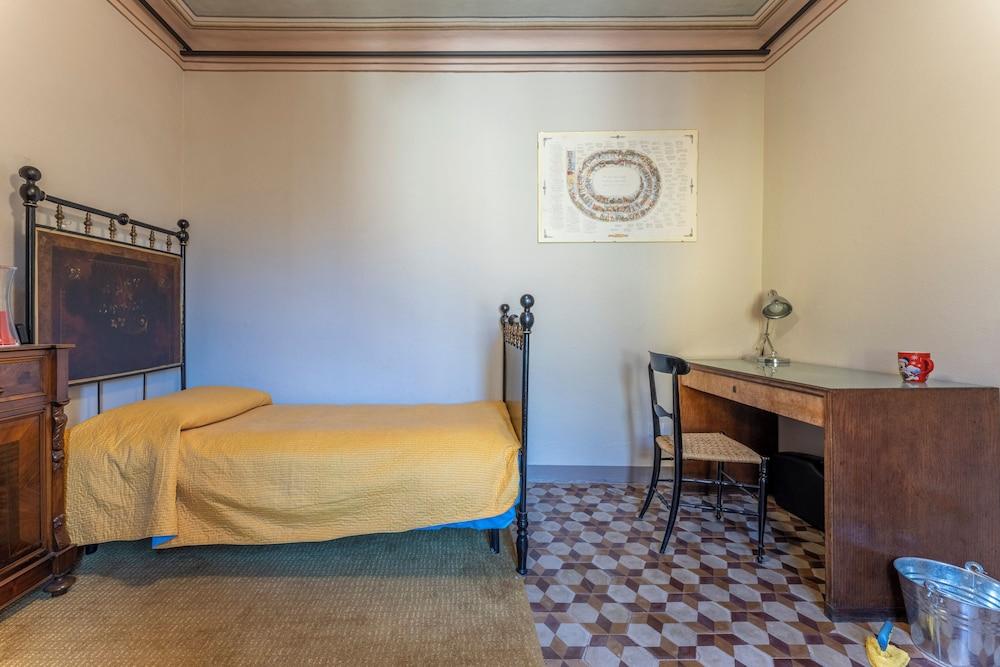 Orazio Liberty House, Lunigiana, Nature