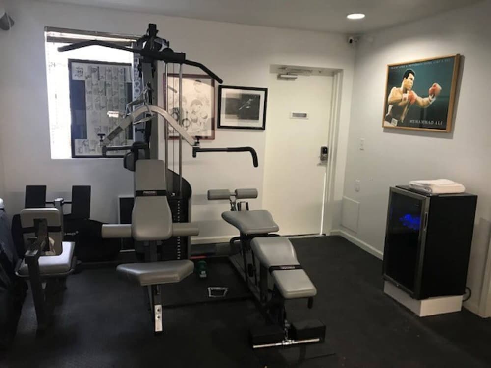 8br-best Location Heated Pool Jacuzzi Spa Gym