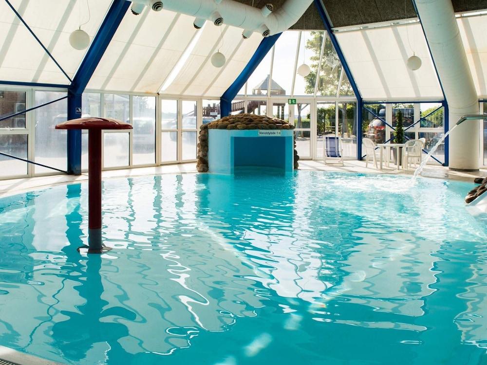 6 Person Holiday Home on a Holiday Park in Hejls