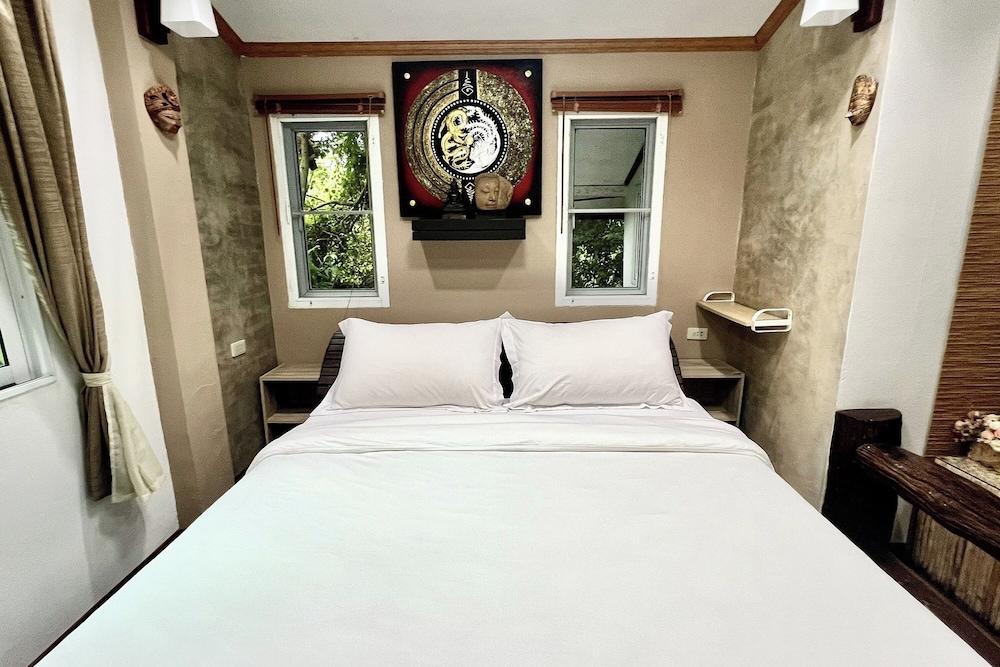 The Cascade - Mae Taeng Waterfall Bungalows