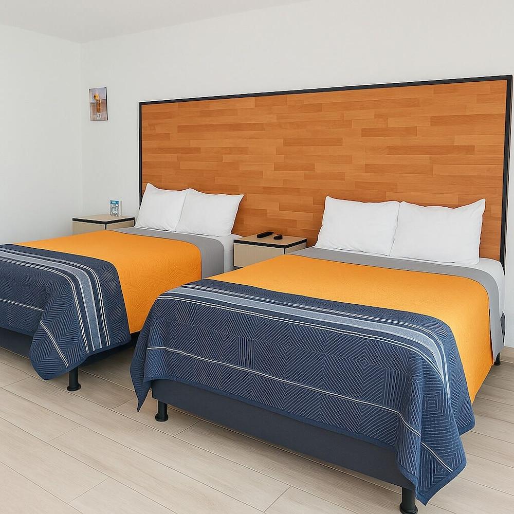 Hotel y Centro de Negocios Yoel