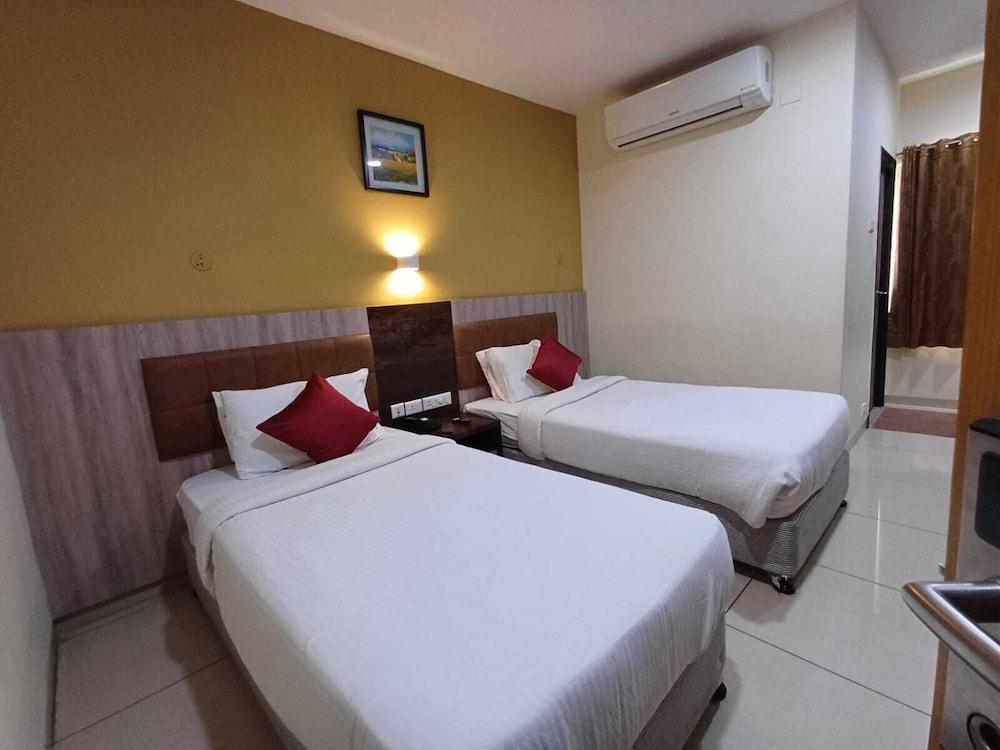 Hotel PL A Residency Tiruchirappalli