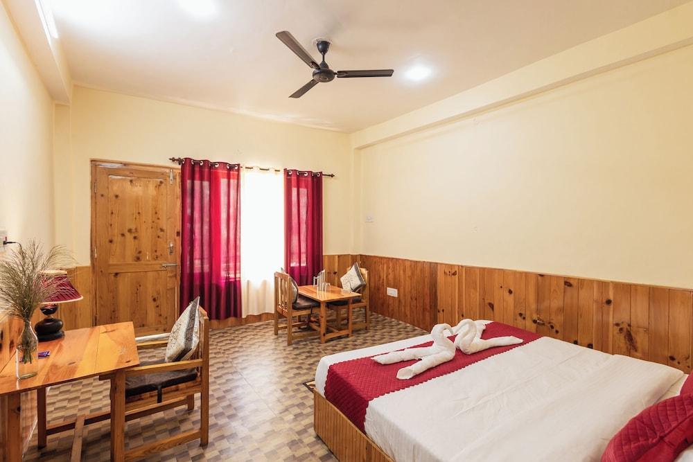 Tirthan River Echoes