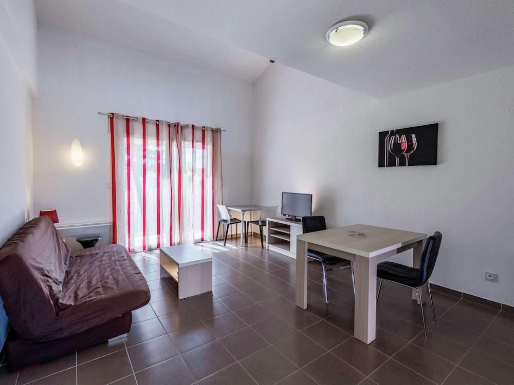 Semi-detached Home in the Hinterlands of Languedoc