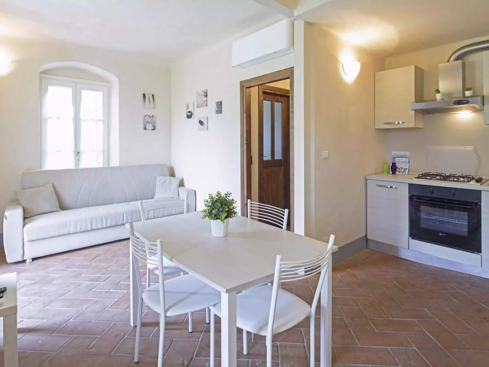 Apartment in Lerici With Garden