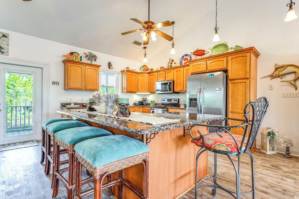 Walk to Beach: Peaceful Home in Gulf Shores!