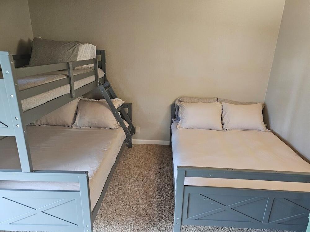 Kwc0673 - Double Y Kings 3 Bedroom Condo