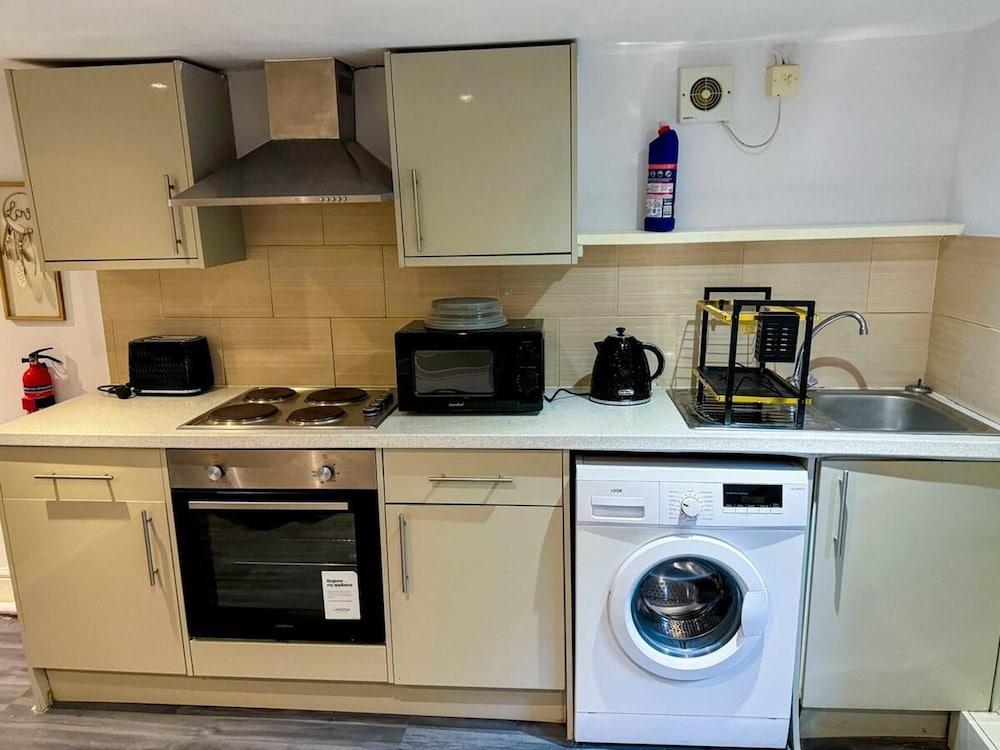 Cozy City Apartment in Reading