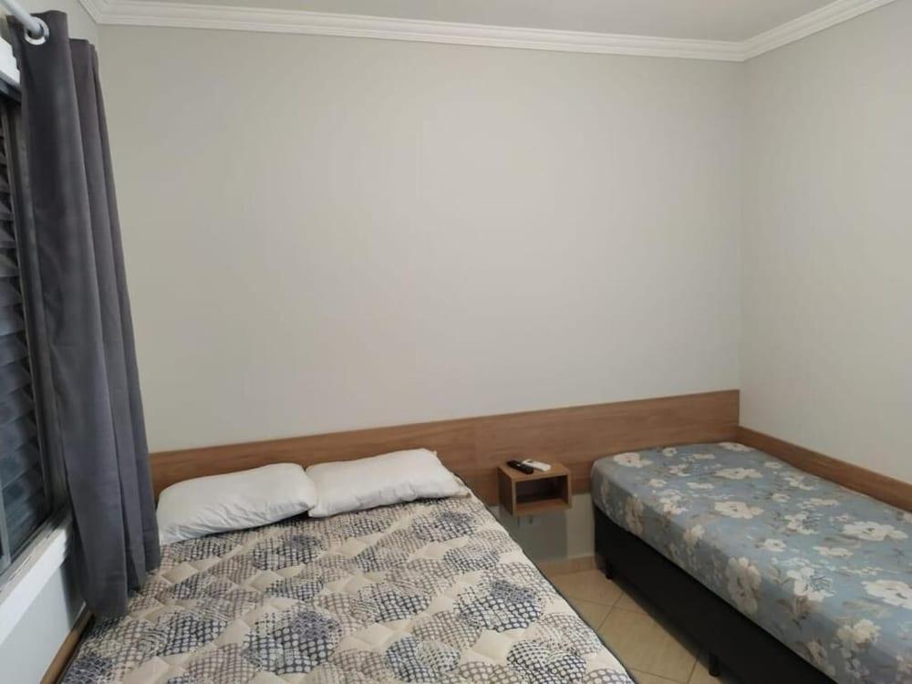 Kitnet com ar na praia das Astúrias