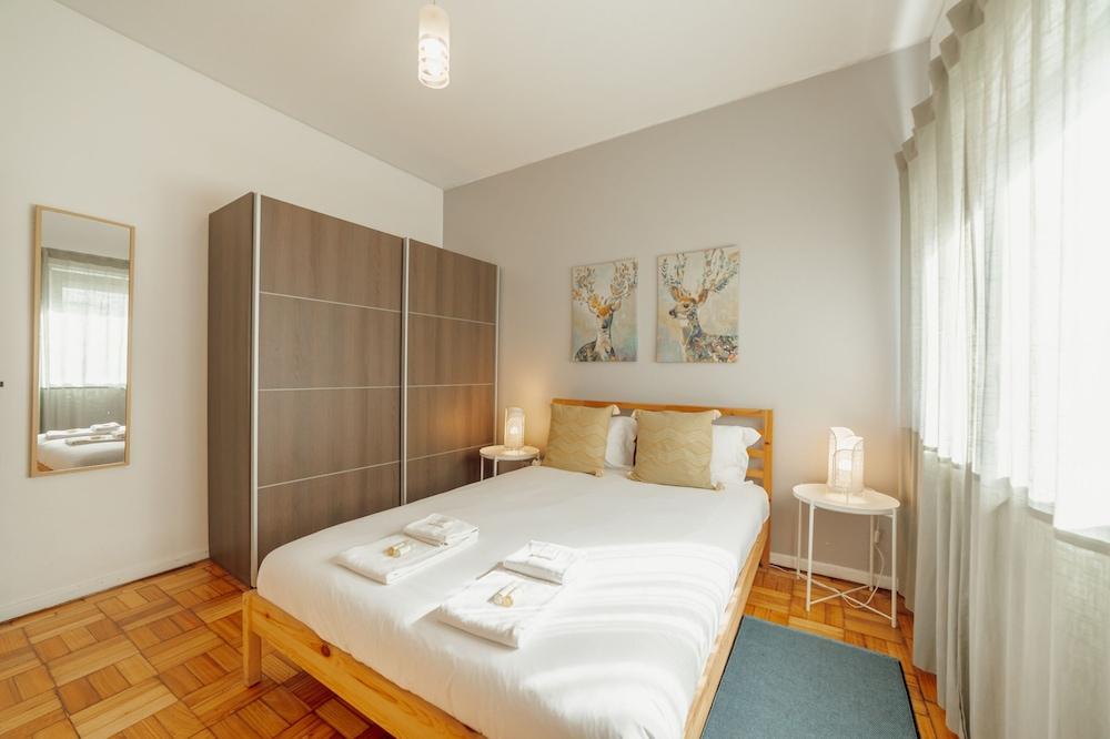 Summer Flat by Vacationy