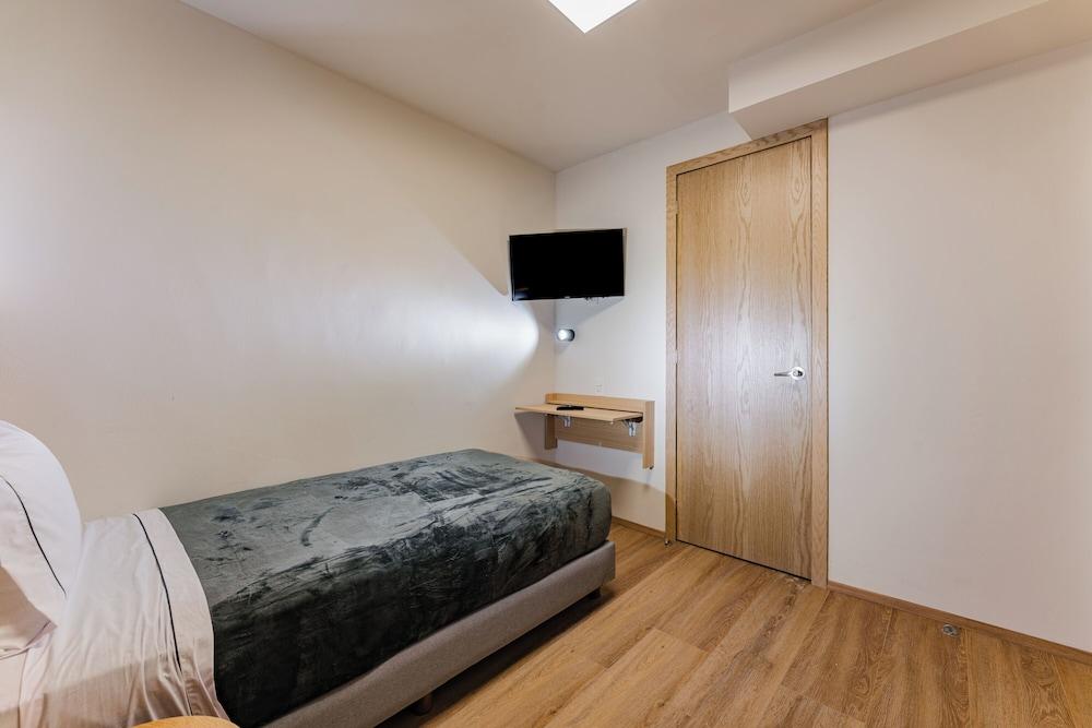 Escandon Suites by Escajal Room