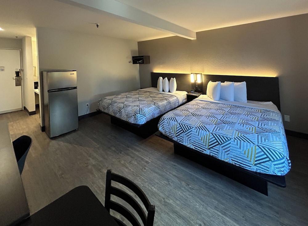 Studio 6 San Diego, Ca – Hotel Circle – Mission Valley