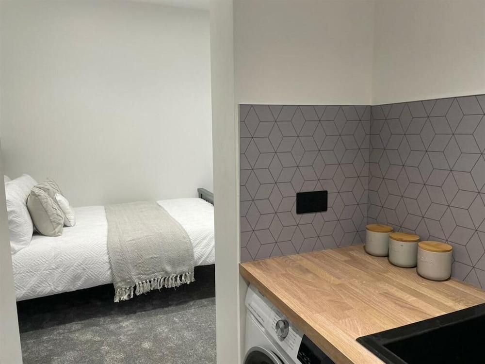 Cosy Carlisle Apartment - Ideal for Couples