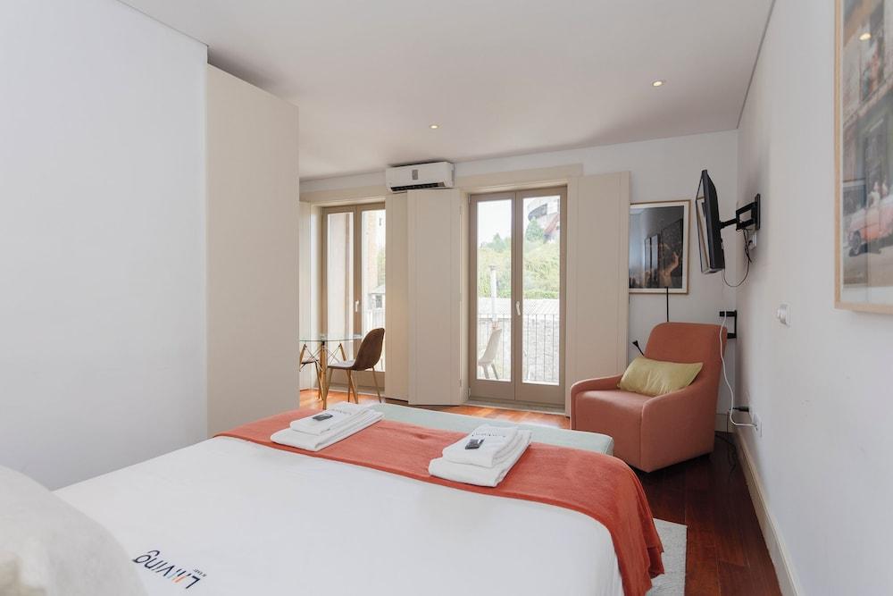 Liiiving - Trindade Deluxe Studio 2T