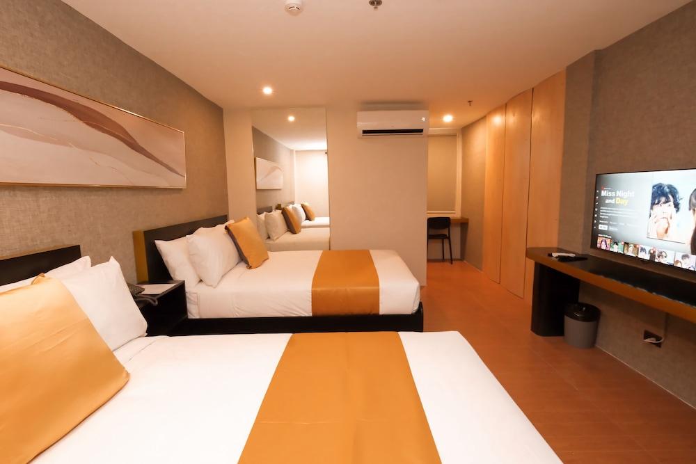 The Quarters by Rosey