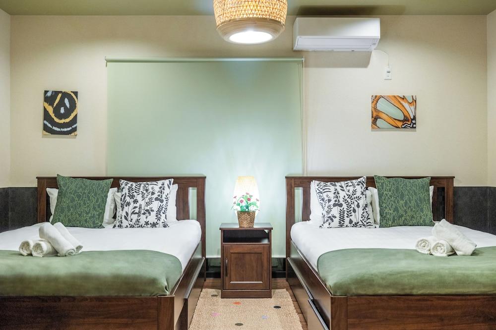 Shizuwa Tabi Taimu Kujō