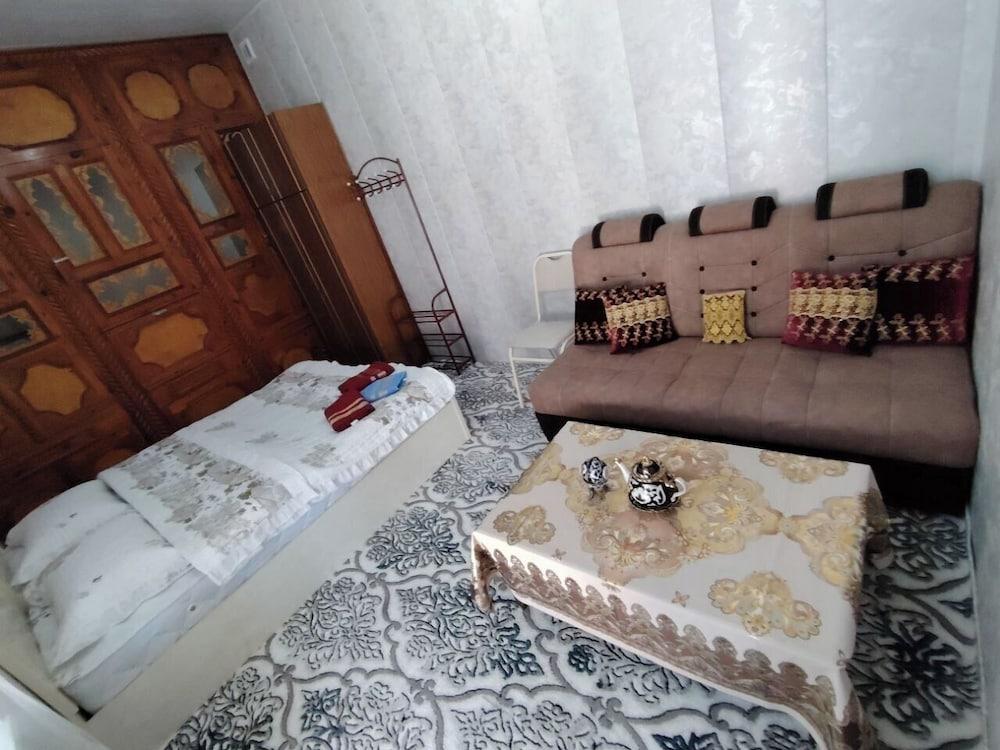 Mokhira Guest House