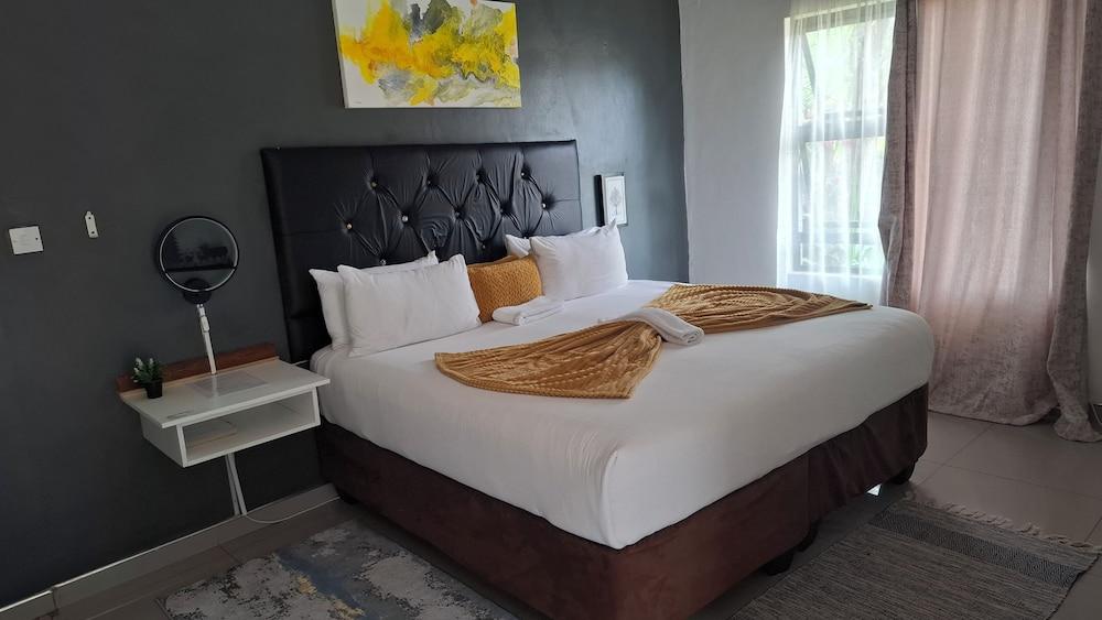 Shalakwe Hills-Inn Guesthouse