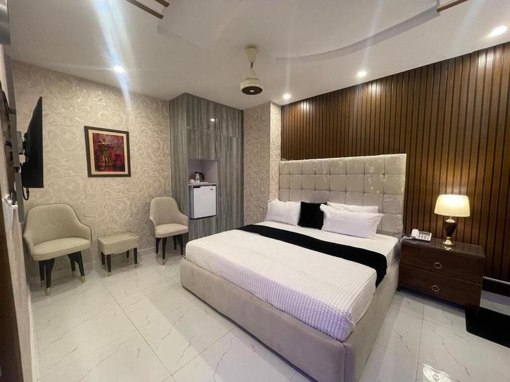 Hotel Croydon International