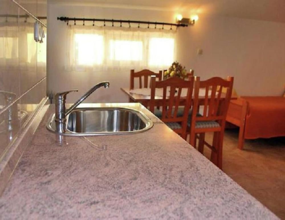 Nice Apartment With Balcony