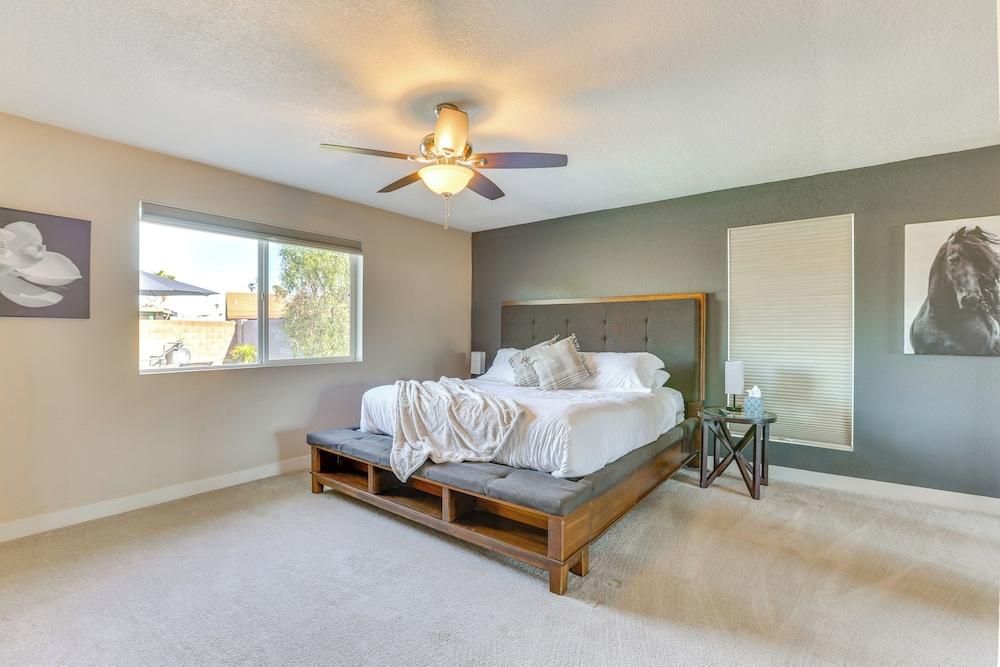 Fenced Pool & Yard! Glendale Family Home