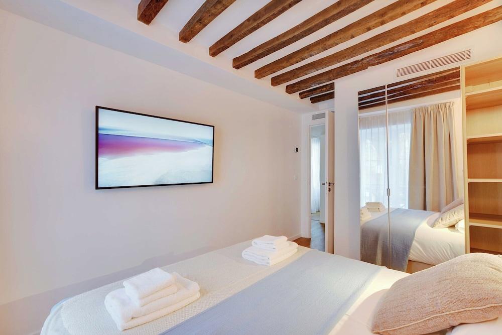 Modern Apartment - 3br/8p - Le Marais/bastille