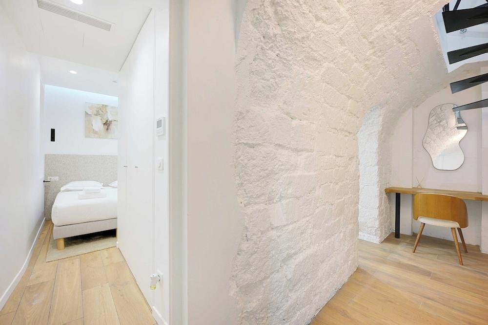 Charming Apartment - 3br/8p - Sentier