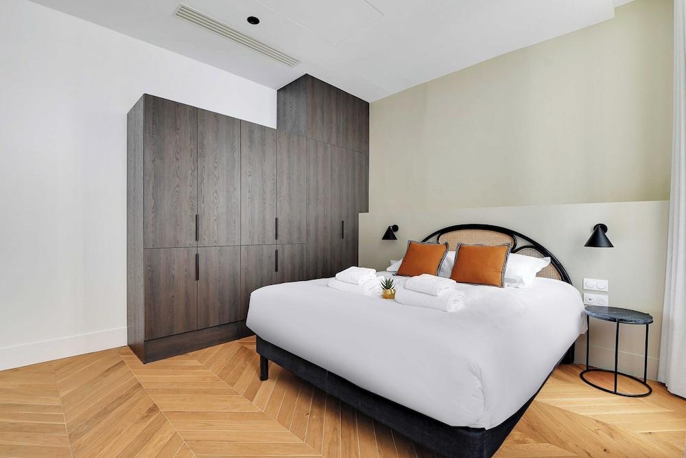 Modern Apartment - 1br/4p - Madeleine