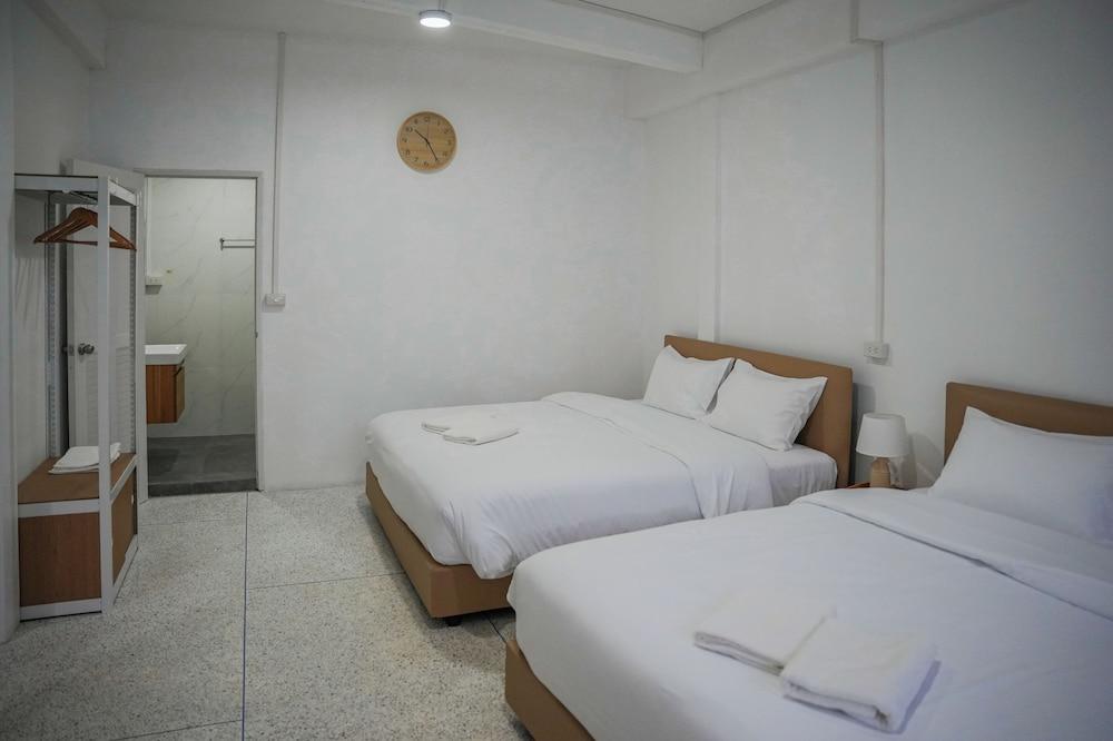 Scenario Cafe and Hostel